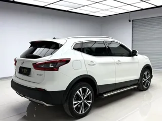Nissan Qashqai 2022 купить из Китая, цена 1 884 000 ₽ — Suifenhe Auto