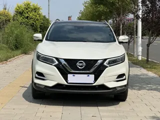 Nissan Qashqai 2022 купить из Китая, цена 2 023 000 ₽ — Suifenhe Auto