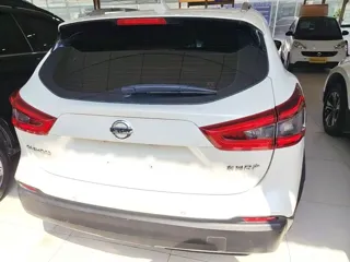 Nissan Qashqai 2021 купить из Китая, цена 2 080 000 ₽ — Suifenhe Auto