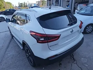 Nissan Qashqai 2019 купить из Китая, цена 1 937 000 ₽ — Suifenhe Auto