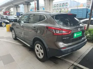 Nissan Qashqai 2019 купить из Китая, цена 1 878 000 ₽ — Suifenhe Auto