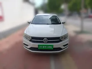 Volkswagen Bora 2018 купить из Китая, цена 1 124 000 ₽ — Suifenhe Auto