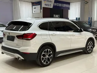 BMW X1 2022 купить из Китая, цена 2 526 000 ₽ — Suifenhe Auto