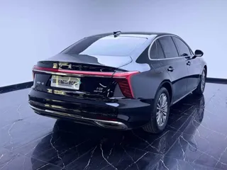 Hongqi H5 2024 купить из Китая, цена 2 826 000 ₽ — Suifenhe Auto
