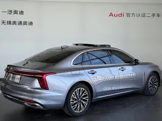 Hongqi H5 2024 купить из Китая, цена 3 234 000 ₽ — Suifenhe Auto