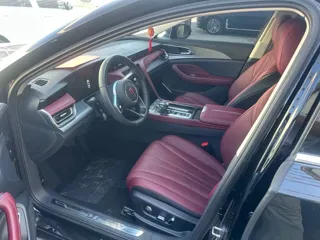 Hongqi H5 2024 купить из Китая, цена 2 965 000 ₽ — Suifenhe Auto
