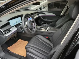Hongqi H5 2025 купить из Китая, цена 3 462 000 ₽ — Suifenhe Auto