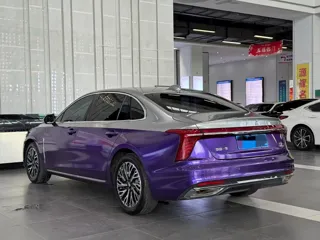 Hongqi H5 2025 купить из Китая, цена 3 405 000 ₽ — Suifenhe Auto