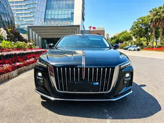 Hongqi H5 2024 купить из Китая, цена 2 692 000 ₽ — Suifenhe Auto