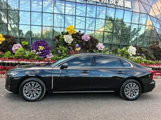 Hongqi H5 2024 купить из Китая, цена 2 692 000 ₽ — Suifenhe Auto