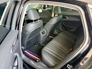 Hongqi H5 2024 купить из Китая, цена 2 904 000 ₽ — Suifenhe Auto