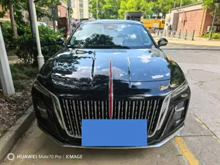 Hongqi H5 2024 купить из Китая, цена 3 234 000 ₽ — Suifenhe Auto