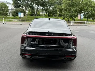Hongqi H5 2025 купить из Китая, цена 3 500 000 ₽ — Suifenhe Auto