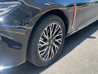 Hongqi H5 2024 купить из Китая, цена 3 093 000 ₽ — Suifenhe Auto