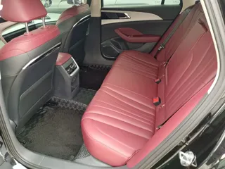 Hongqi H5 2025 купить из Китая, цена 2 969 000 ₽ — Suifenhe Auto