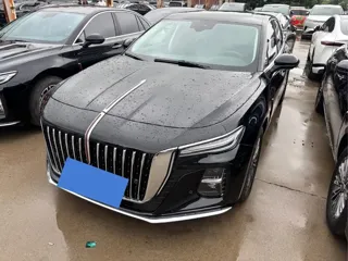 Hongqi H5 2025 купить из Китая, цена 2 803 000 ₽ — Suifenhe Auto