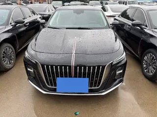 Hongqi H5 2025 купить из Китая, цена 2 803 000 ₽ — Suifenhe Auto