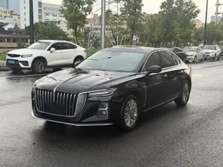 Hongqi H5 2024 купить из Китая, цена 2 634 000 ₽ — Suifenhe Auto
