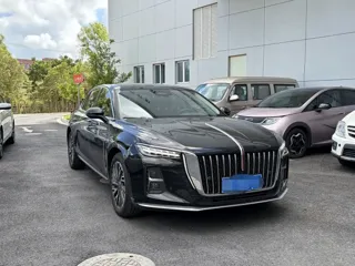 Hongqi H5 2026 купить из Китая, цена 3 596 000 ₽ — Suifenhe Auto