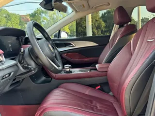 Hongqi H5 2024 купить из Китая, цена 2 807 000 ₽ — Suifenhe Auto