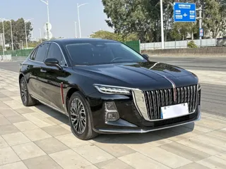 Hongqi H5 2024 купить из Китая, цена 3 030 000 ₽ — Suifenhe Auto