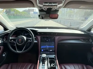 Hongqi H5 2024 купить из Китая, цена 3 030 000 ₽ — Suifenhe Auto