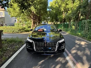 Hongqi H5 2026 купить из Китая, цена 3 279 000 ₽ — Suifenhe Auto