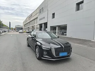 Hongqi H5 2025 купить из Китая, цена 2 953 000 ₽ — Suifenhe Auto