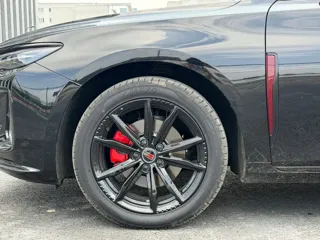 Hongqi H5 2025 купить из Китая, цена 3 007 000 ₽ — Suifenhe Auto