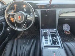 Hongqi H5 2024 купить из Китая, цена 2 948 000 ₽ — Suifenhe Auto