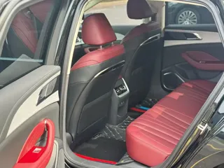 Hongqi H5 2024 купить из Китая, цена 2 636 000 ₽ — Suifenhe Auto