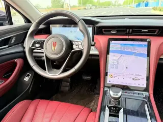Hongqi H5 2024 купить из Китая, цена 3 066 000 ₽ — Suifenhe Auto