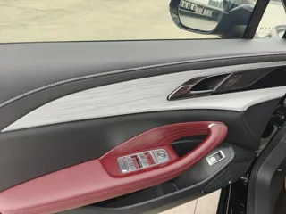 Hongqi H5 2025 купить из Китая, цена 3 247 000 ₽ — Suifenhe Auto
