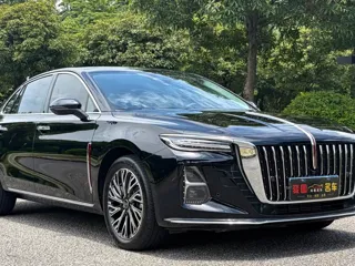 Hongqi H5 2025 купить из Китая, цена 3 380 000 ₽ — Suifenhe Auto