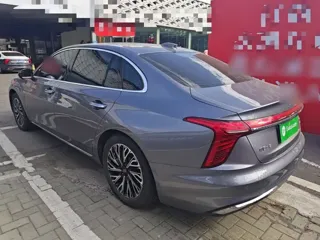 Hongqi H5 2024 купить из Китая, цена 3 280 000 ₽ — Suifenhe Auto