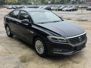 Volkswagen Lavida 2021 купить из Китая, цена 1 377 000 ₽ — Suifenhe Auto