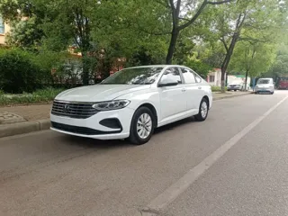 Volkswagen Lavida 2024 купить из Китая, цена 1 594 000 ₽ — Suifenhe Auto