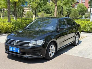 Volkswagen Lavida 2023 купить из Китая, цена 1 201 000 ₽ — Suifenhe Auto