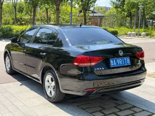 Volkswagen Lavida 2023 купить из Китая, цена 1 201 000 ₽ — Suifenhe Auto