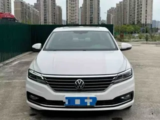 Volkswagen Lavida 2022 купить из Китая, цена 1 341 000 ₽ — Suifenhe Auto
