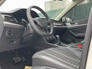 Volkswagen Lavida 2022 купить из Китая, цена 1 341 000 ₽ — Suifenhe Auto