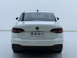 Volkswagen Lavida 2023 купить из Китая, цена 1 267 000 ₽ — Suifenhe Auto