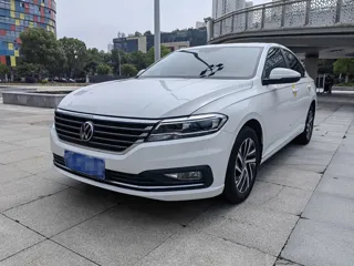 Volkswagen Lavida 2022 купить из Китая, цена 1 283 000 ₽ — Suifenhe Auto