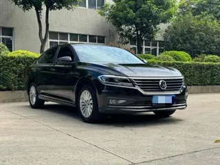 Volkswagen Lavida 2020 купить из Китая, цена 1 340 000 ₽ — Suifenhe Auto