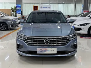 Volkswagen Lavida 2022 купить из Китая, цена 1 897 000 ₽ — Suifenhe Auto