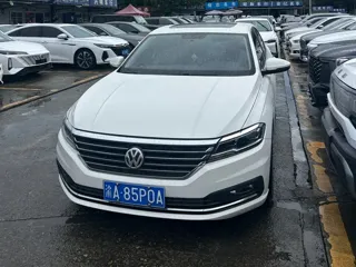 Volkswagen Lavida 2019 купить из Китая, цена 1 281 000 ₽ — Suifenhe Auto