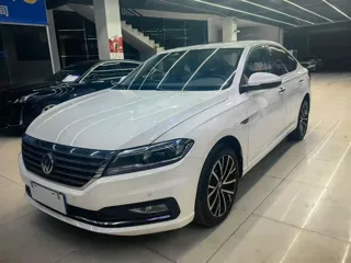 Volkswagen Lavida 2019 купить из Китая, цена 1 377 000 ₽ — Suifenhe Auto