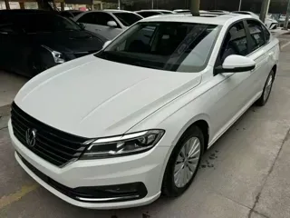Volkswagen Lavida 2019 купить из Китая, цена 1 351 000 ₽ — Suifenhe Auto