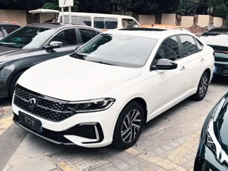 Volkswagen Lavida 2024 купить из Китая, цена 2 607 000 ₽ — Suifenhe Auto