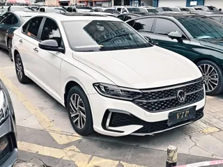 Volkswagen Lavida 2024 купить из Китая, цена 2 607 000 ₽ — Suifenhe Auto